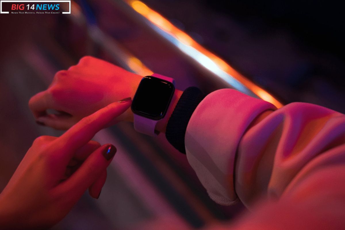 Garmin and Apple Watch Enhance Wellness