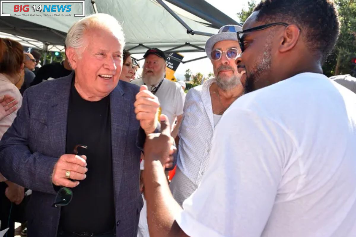 Kerry Washington and Martin Sheen