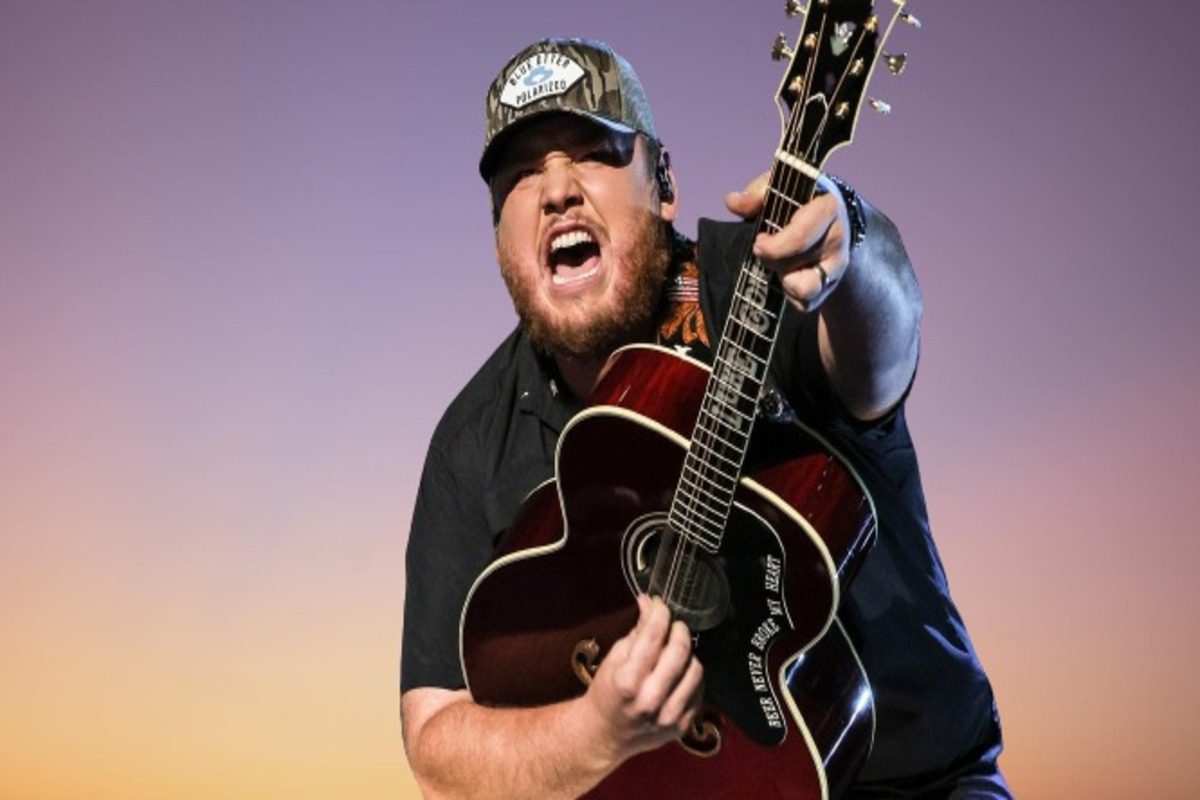 Luke Combs Tour