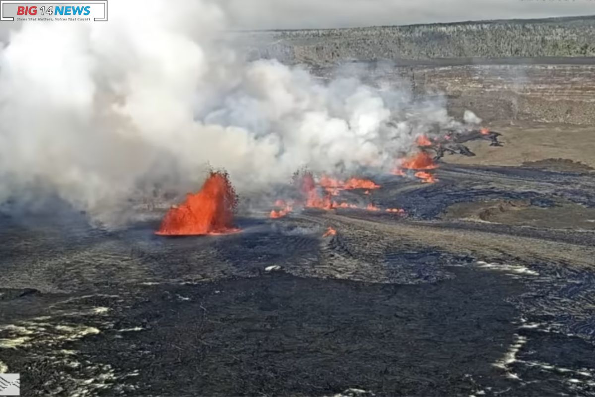 Hawaii Kilauea Volcano Reawakens