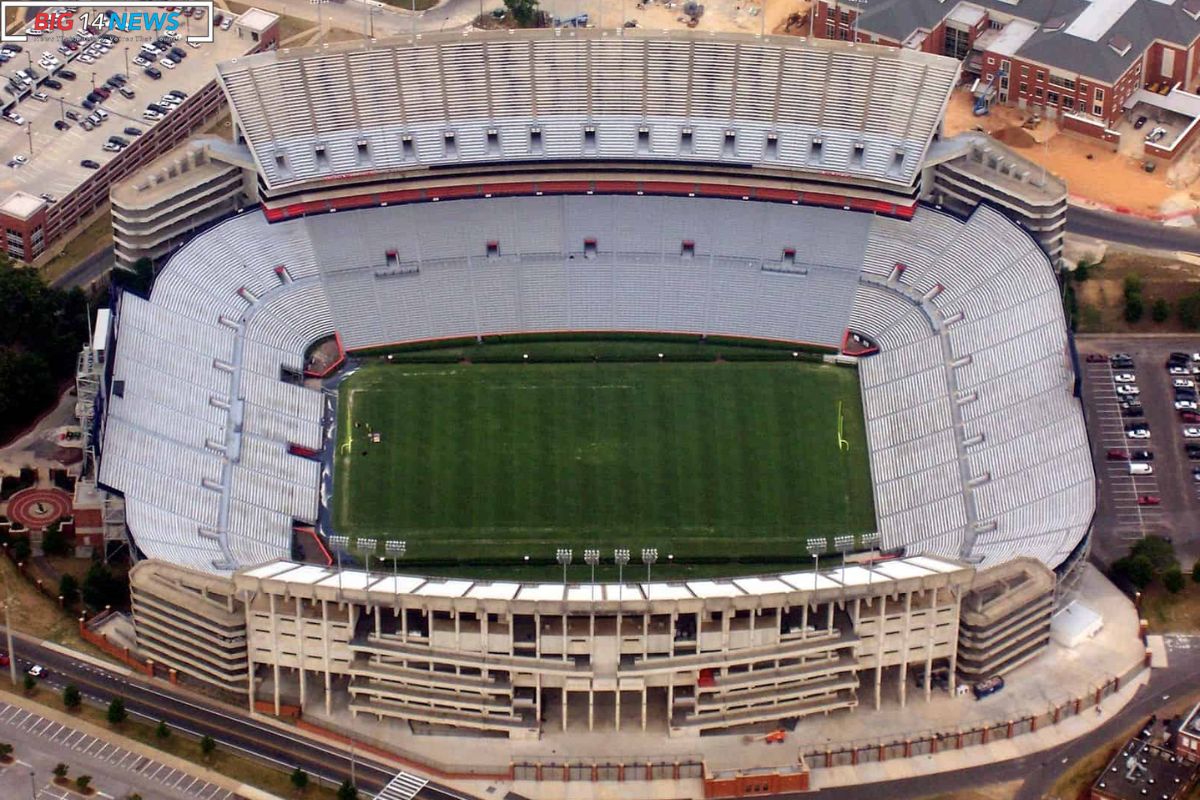 Biggest Stadiums in Alabama