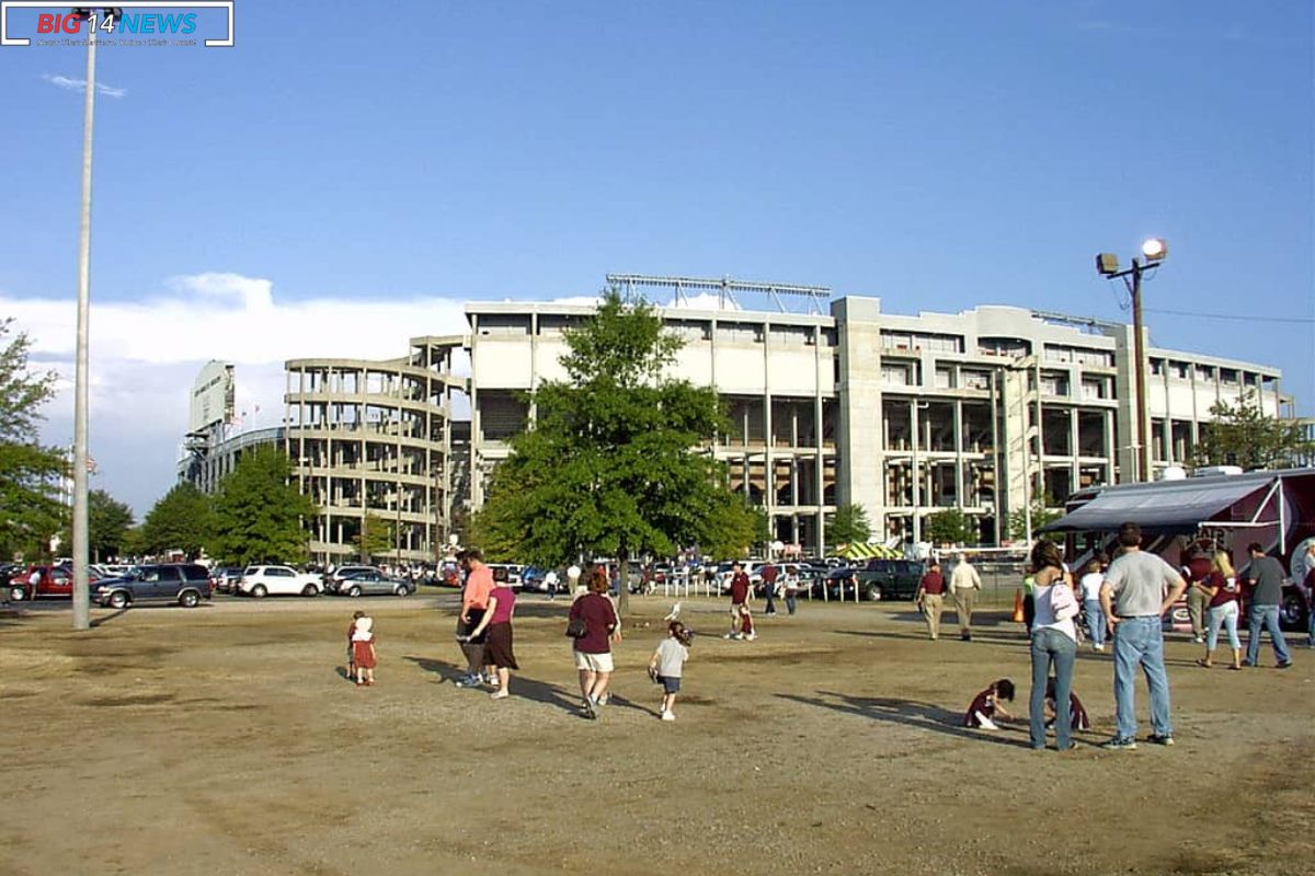 Biggest Stadiums in Alabama