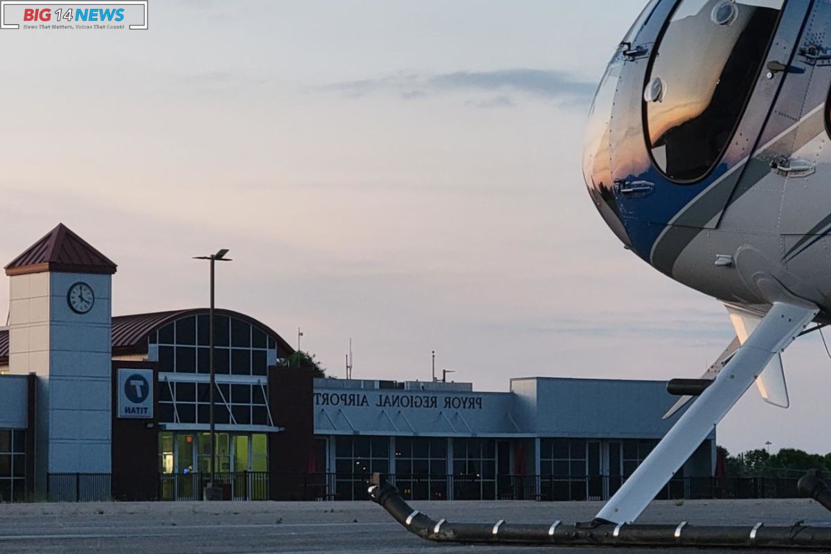 Pryor Field Regional Airport