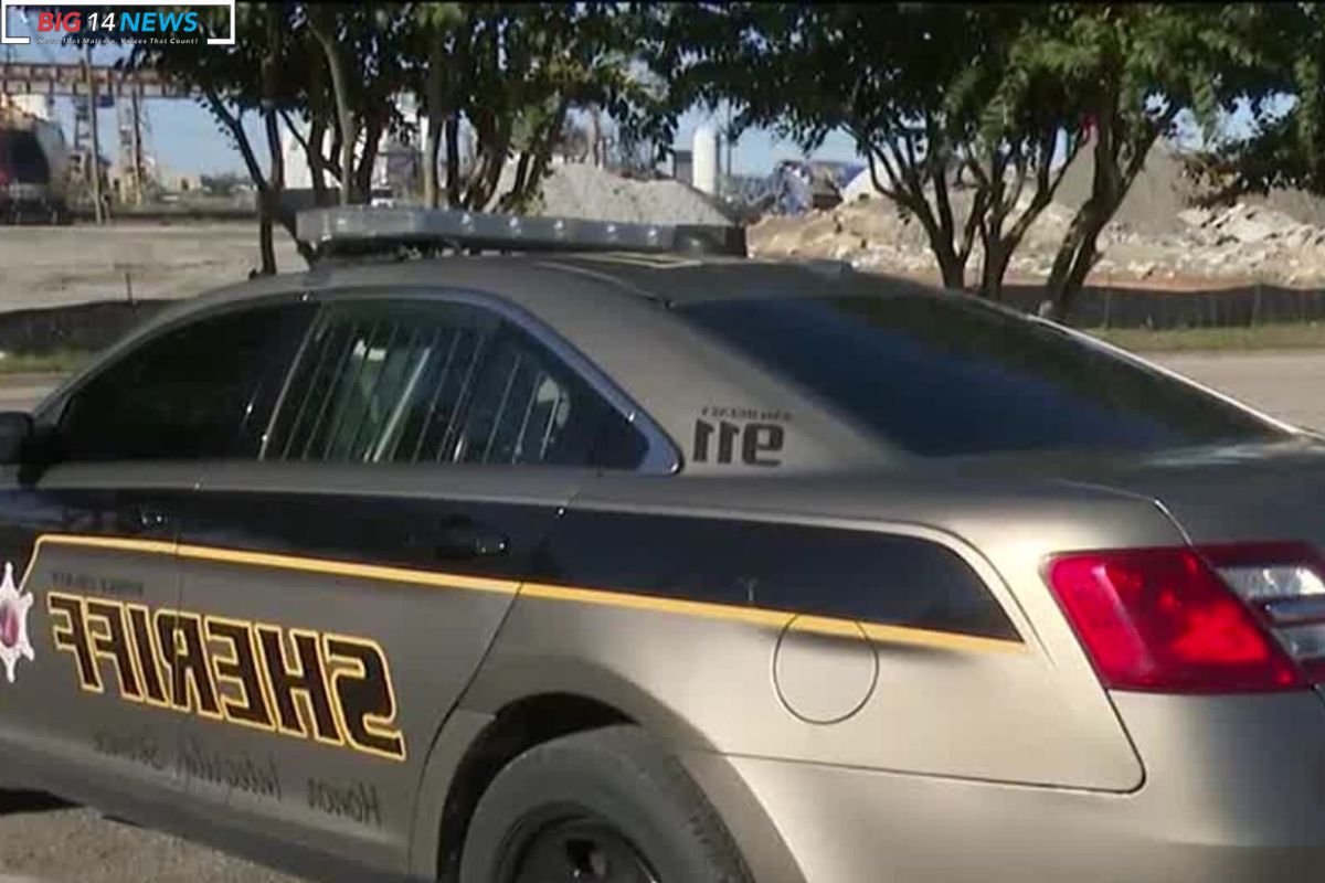 Mobile County Sheriff Office Navigates Vehicle