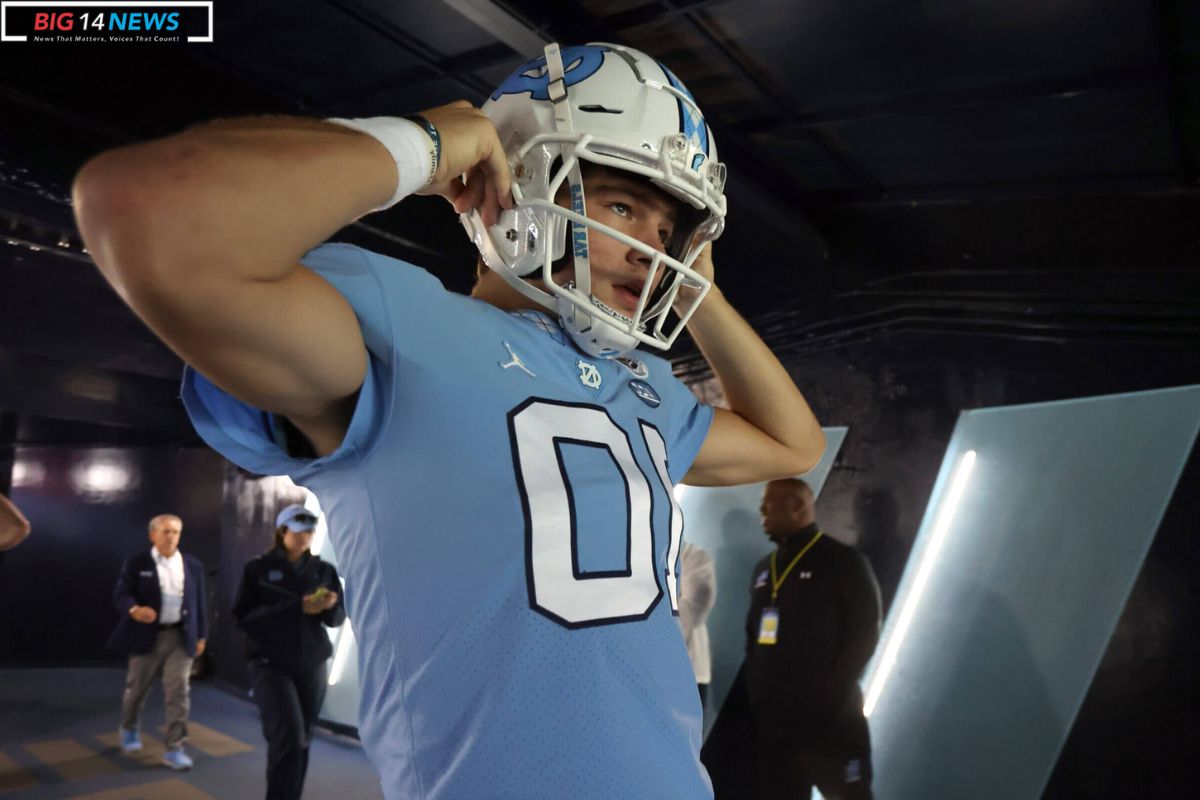 Scott Chadwick Coach Behind UNC Quarterback