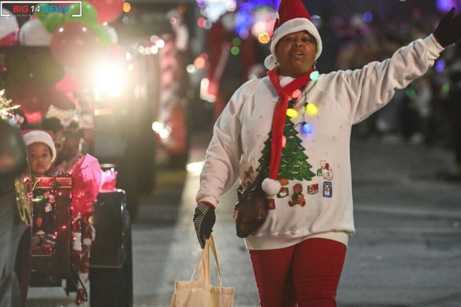 Christmas Cheer Takes Over Courtland and Moulton