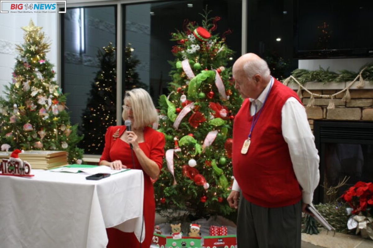 Cullman Festival of Trees Lights Up CWAC with Community Charm