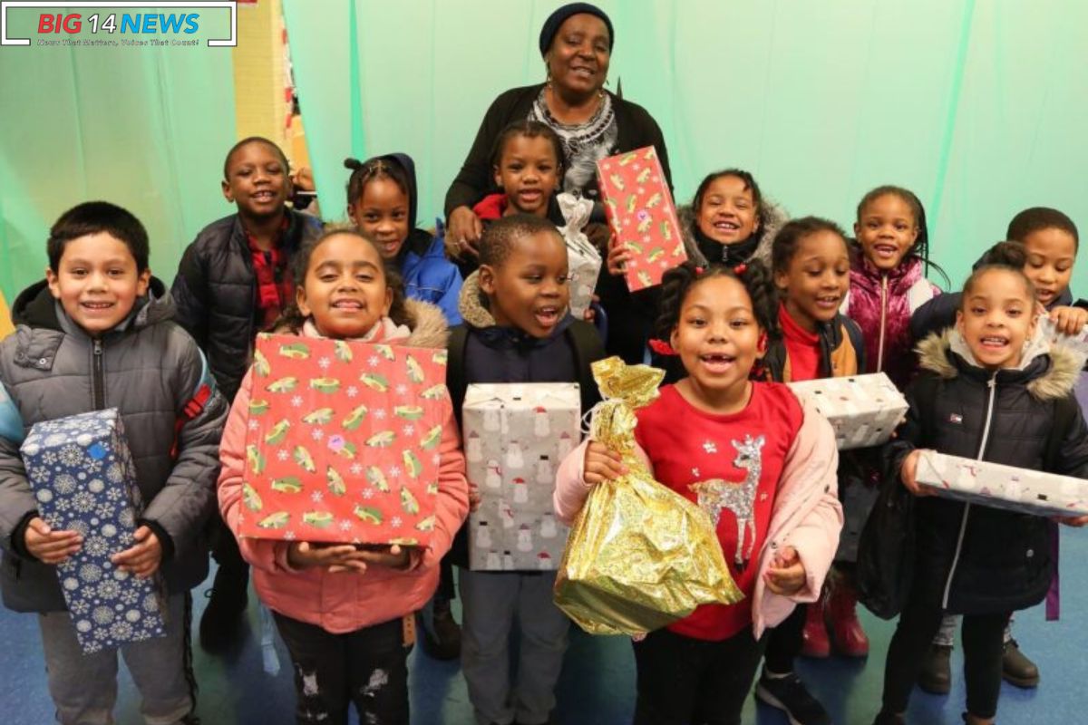 Perkins Supporters Hold Toy and Coat Drive