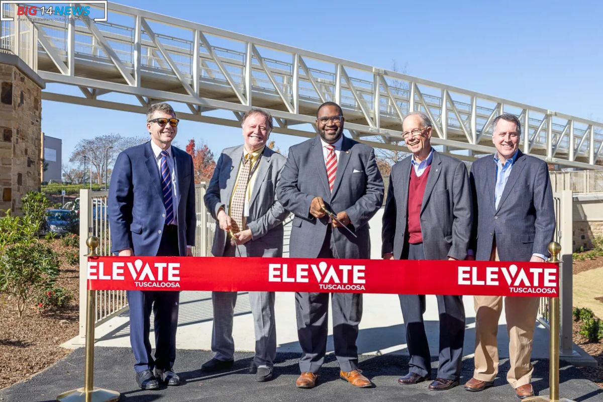 Tuscaloosa opens River District Pedestrian Bridge