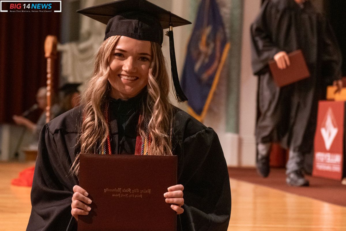 VCSU Winter Commencement Celebrates