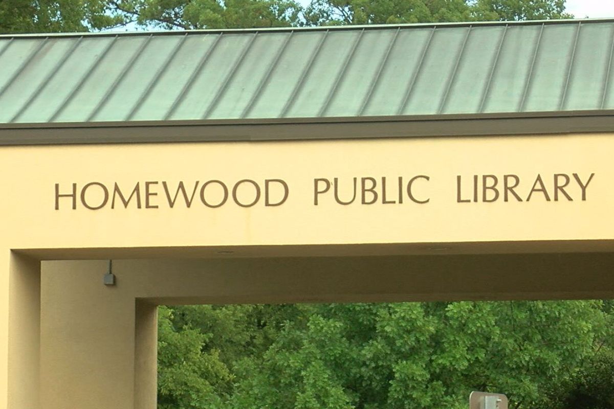 Homewood Library Hosts Impactful Holocaust