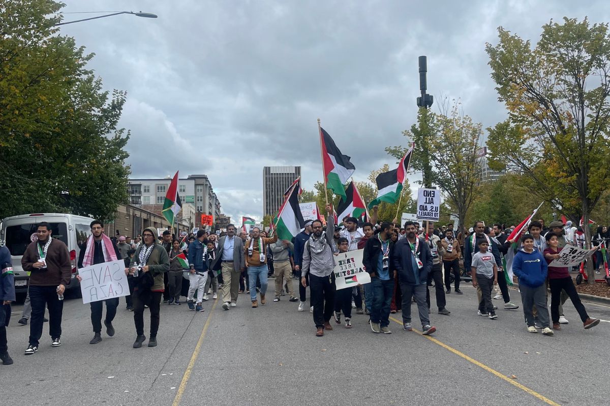 Hundreds Rally at Railroad Park