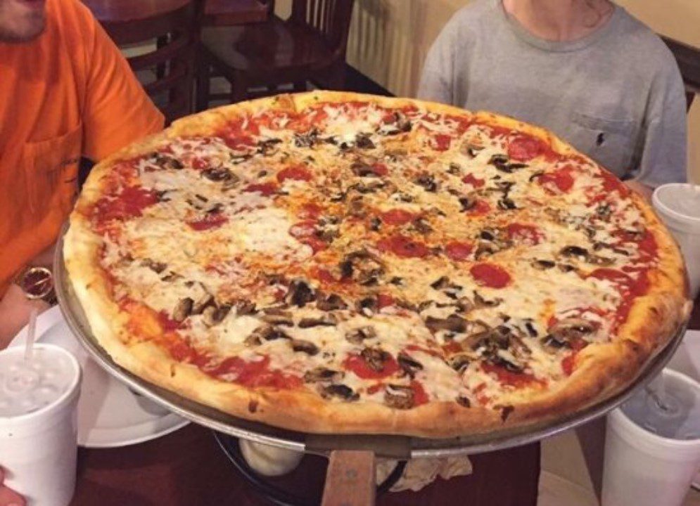 Picture of Top Pizza Place in Hoover
