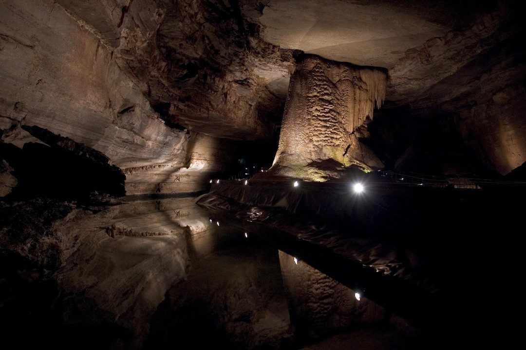 cathedral caverns state park