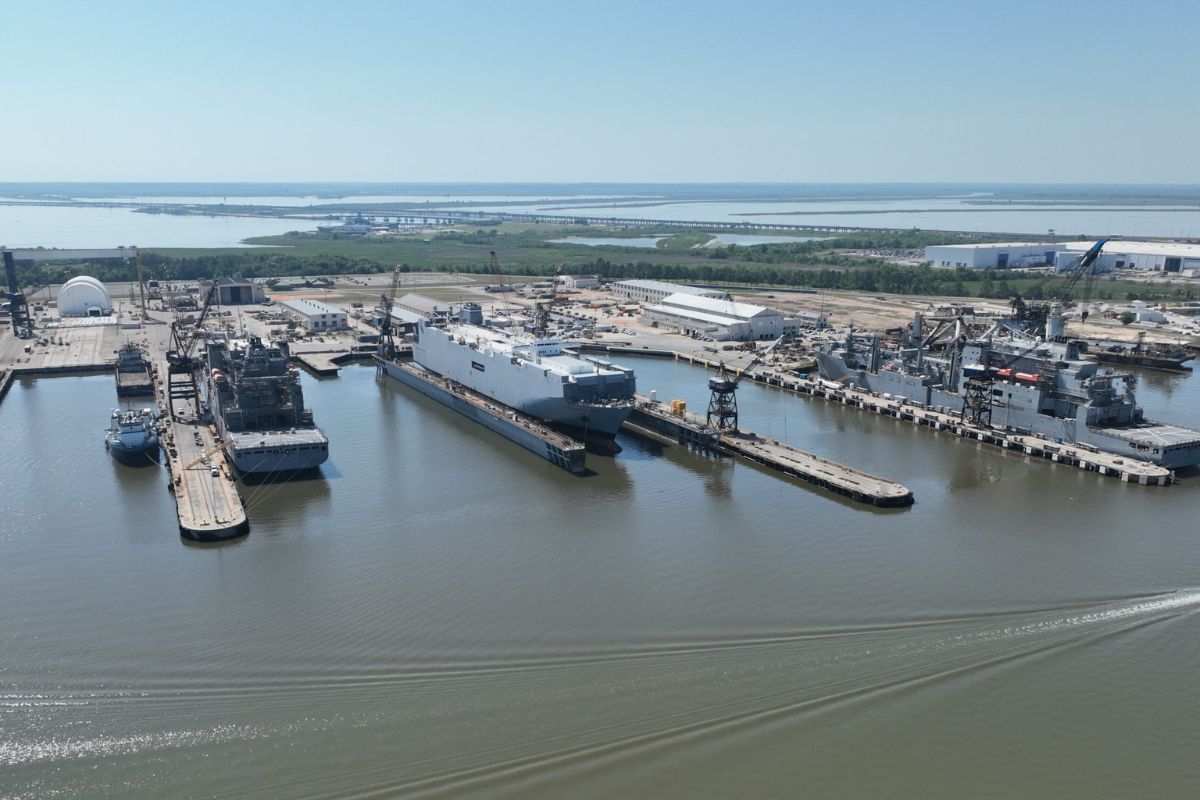 Birdon Acquires Alabama Shipyard