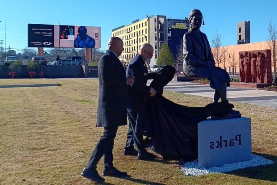 EJI Unveils Inspiring Rosa Parks Statue