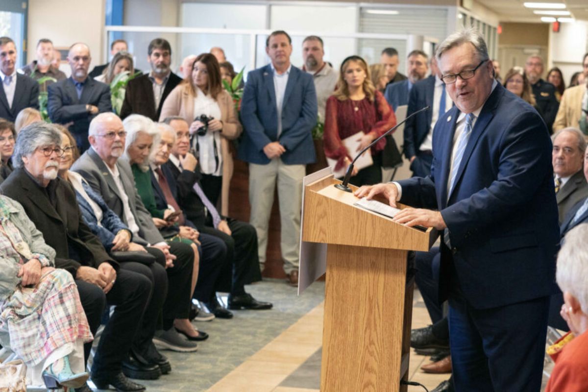 Governor Ivey 5th Broadband Tour Stop