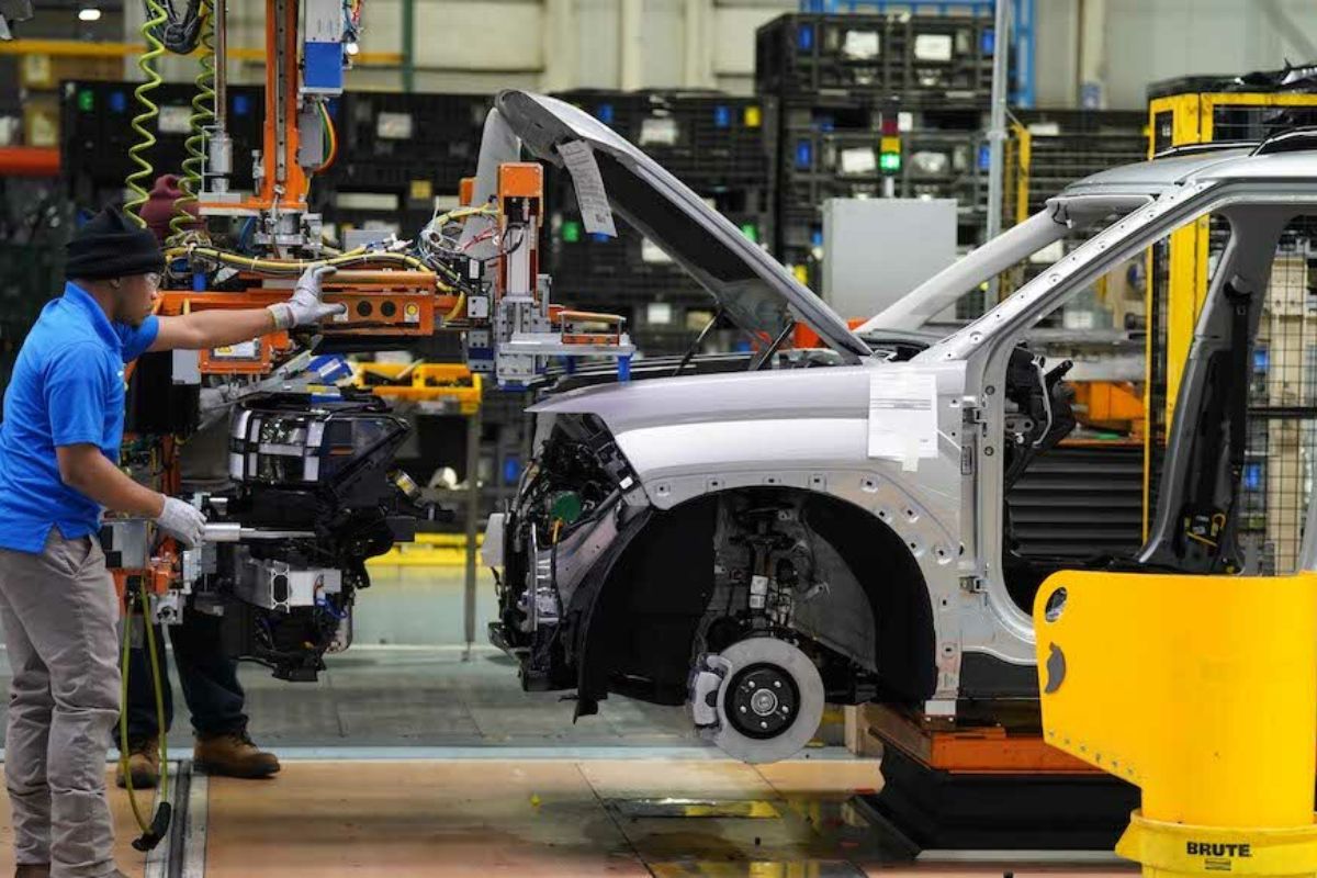 Alabama's Auto Industry Rolls On