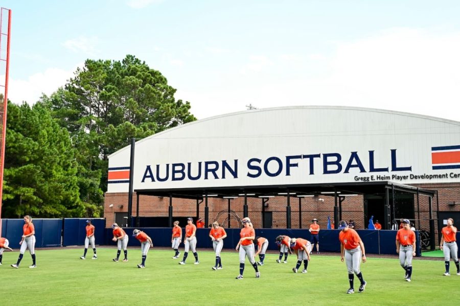 Auburn Softball Coach Mickey Dean Retires