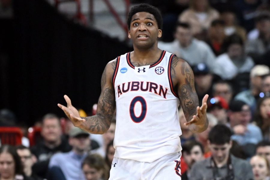 Auburn's K.D. Johnson Joins Transfer Portal
