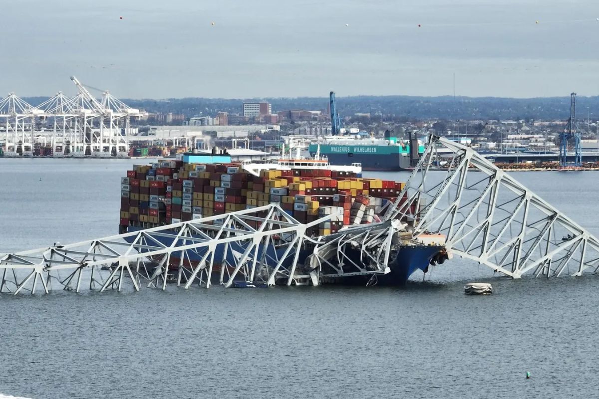 Baltimore Bridge Collapse Sparks Urgent Talks