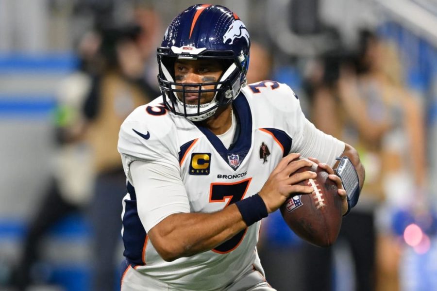 Pittsburgh Steelers Sign Russell Wilson